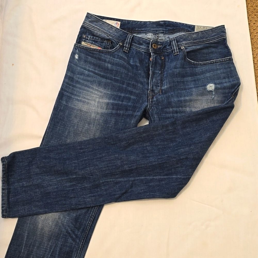 Diesel SAFADO Regular Slim Straight Men Jean 32W x 28 or 29L